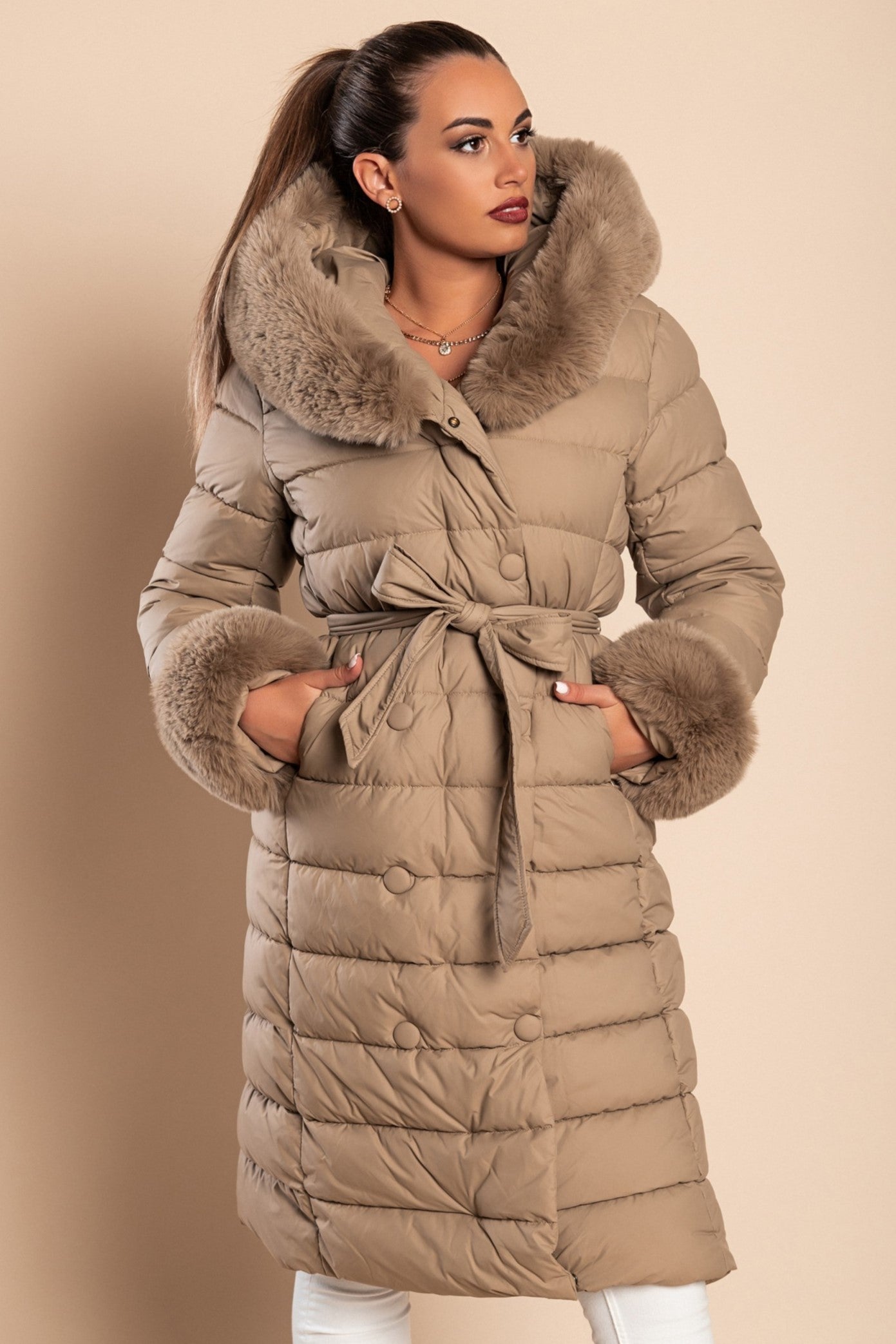 Long padded winter jacket with faux fur, camel